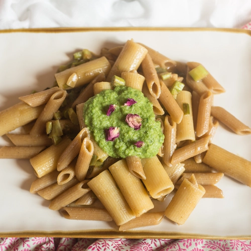 #nowaste veggie pasta with couliflower pesto