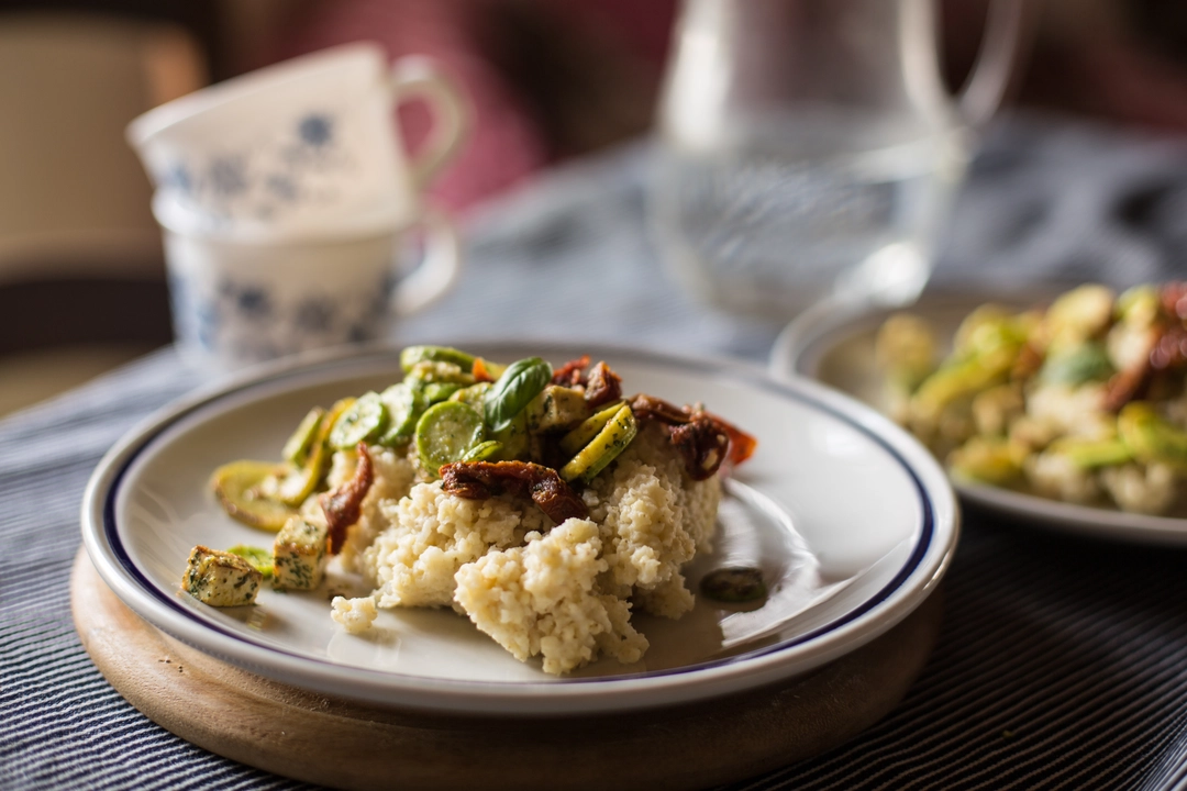 Recipe: Millet, zucchini and tofu bowl