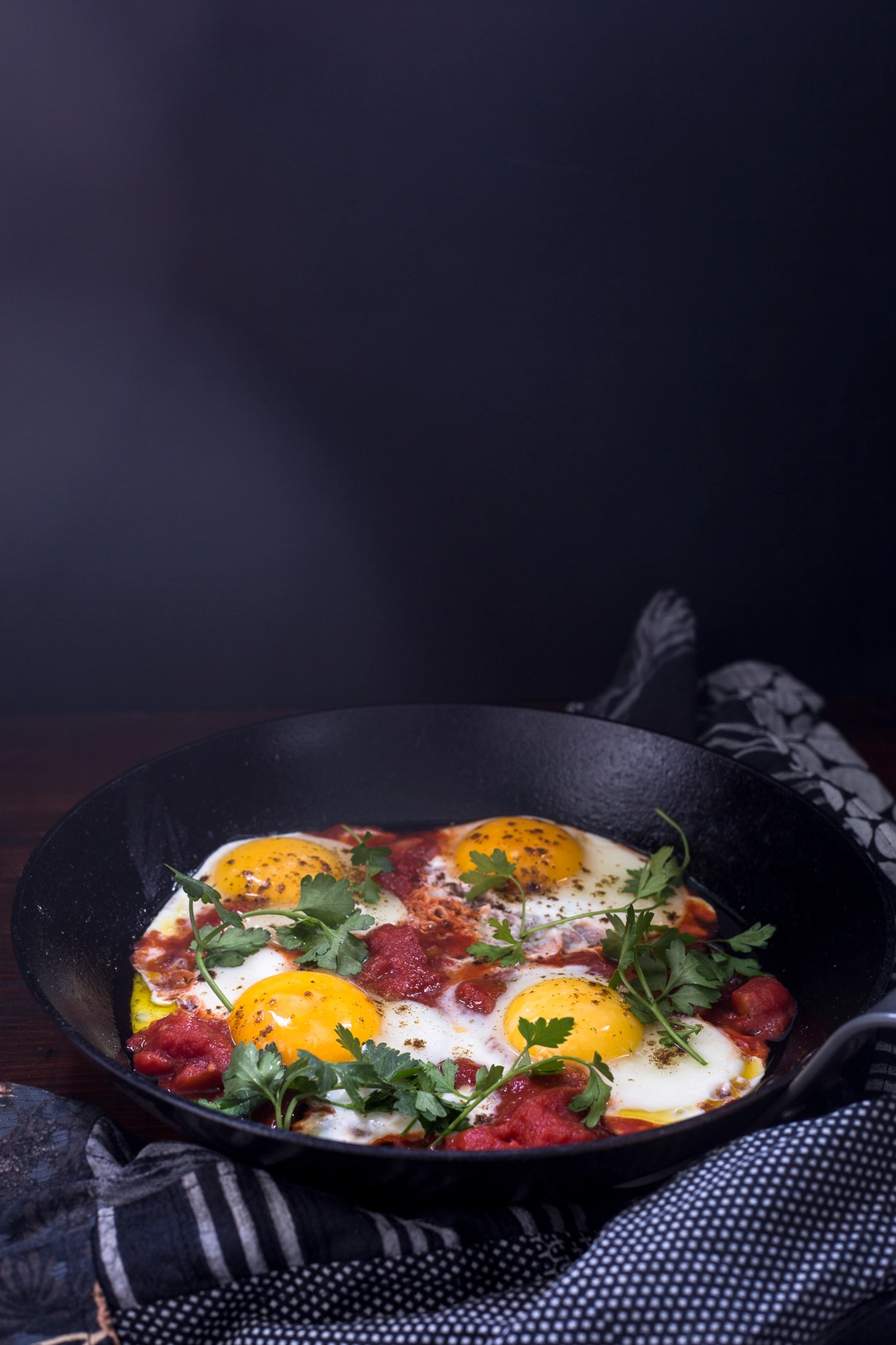 Recipe: Tomato eggs that means: Shakshuka or the Italian "uova in purgatorio"