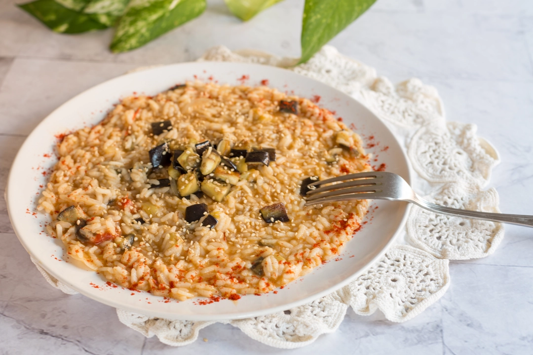 Recipe:  Risotto of the seasonal transition with aubergines and smoked paprika